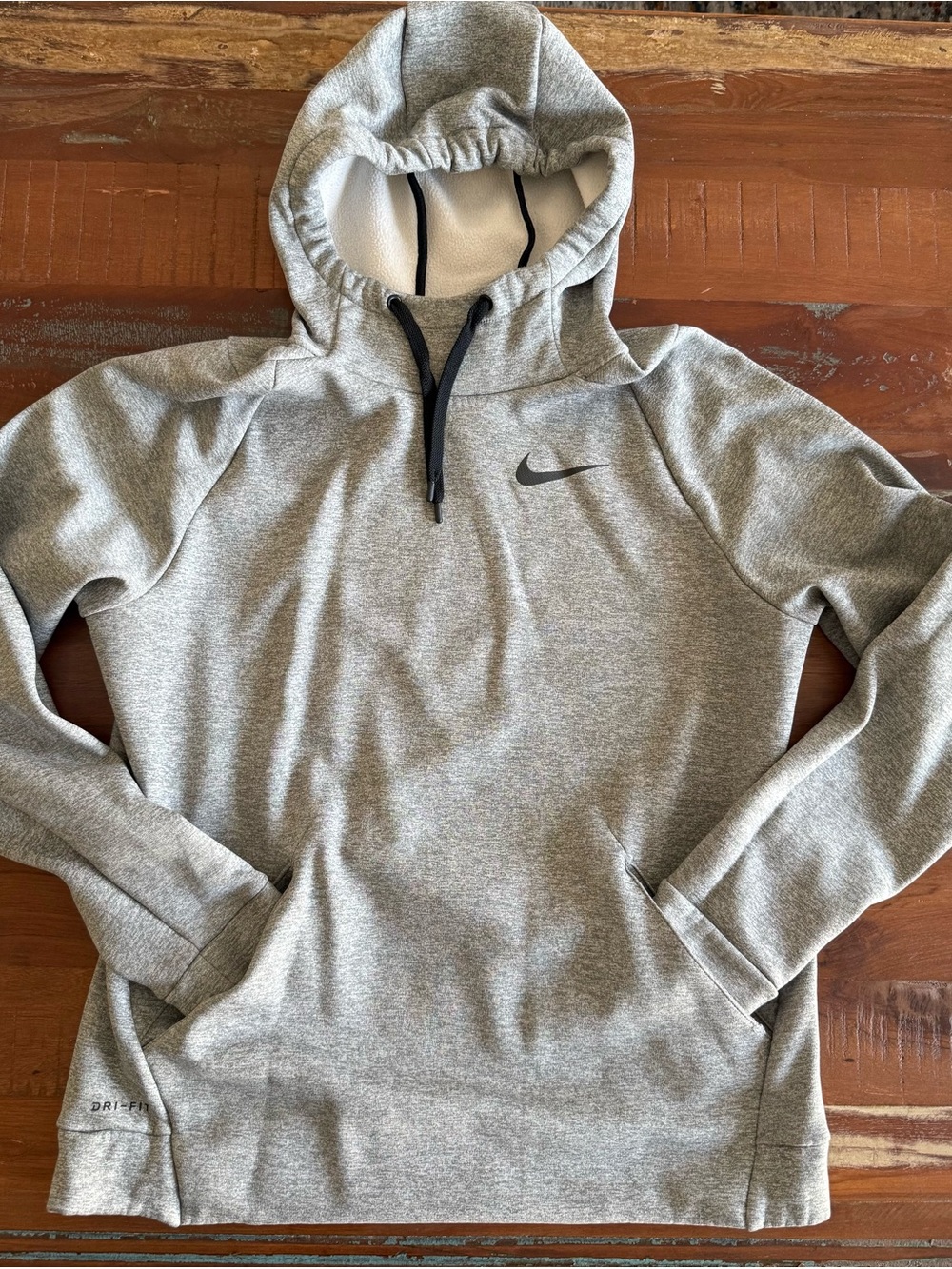 Nike Gray Men's Pullover Hoodie with Black Swoosh! Excellent Condition!  M